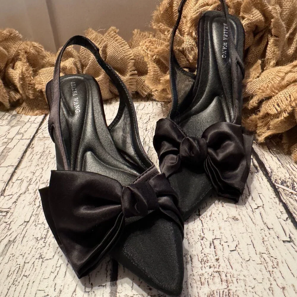 NWOT Womens Black Kitten Heals with Bow - Picture 2 of 4